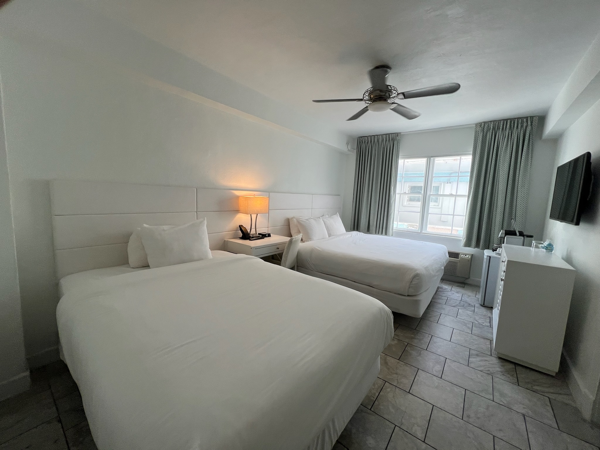 South Beach Miami, Florida, Beacon Hotel, Ocean Side Drive, International Vacations Inc, travel agent